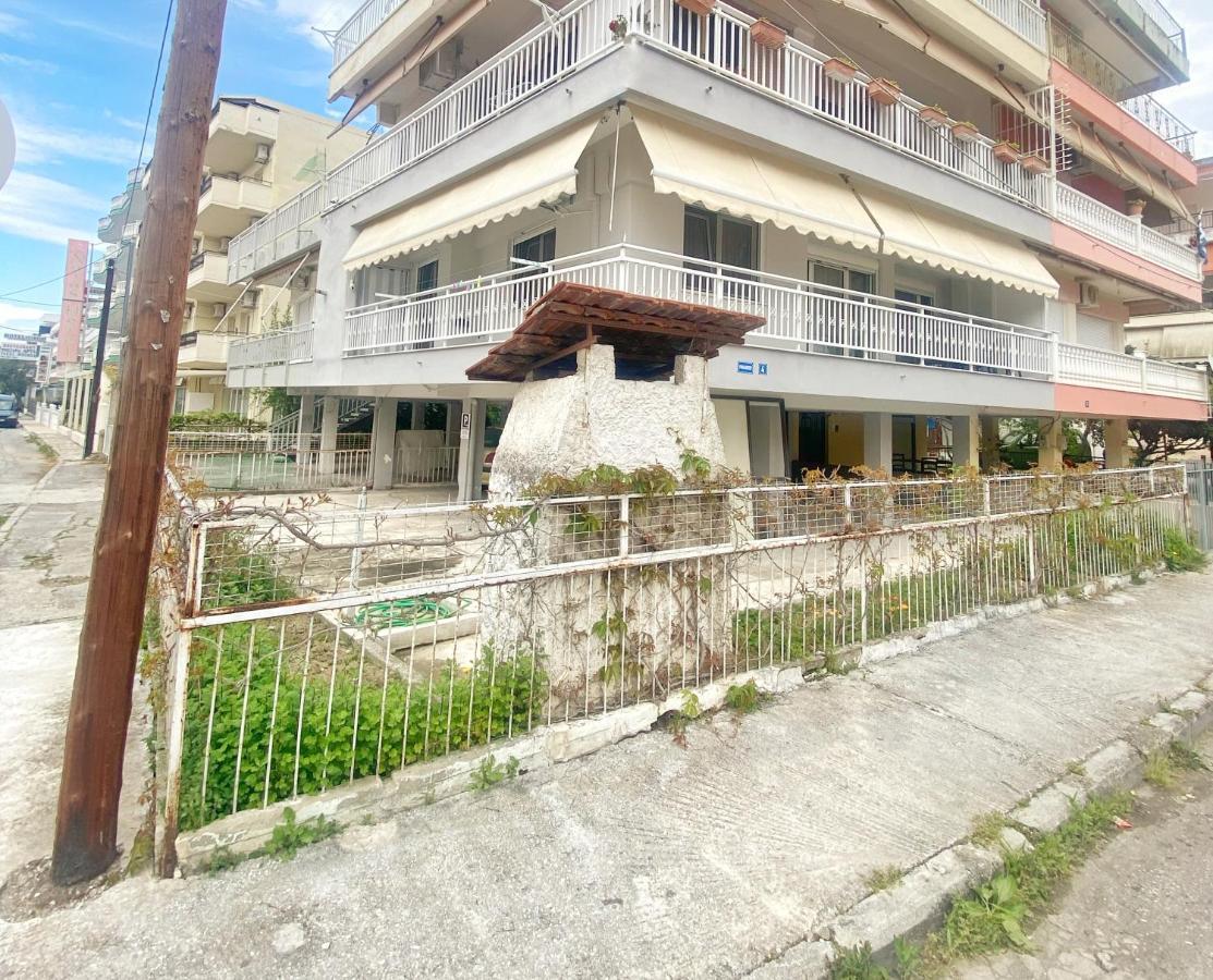 Eden Suite Paralia Exterior foto